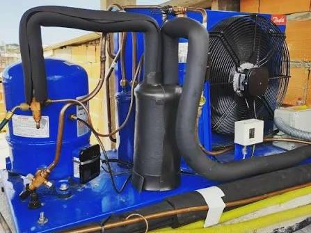 Instalação de refrigeração comercial concluída